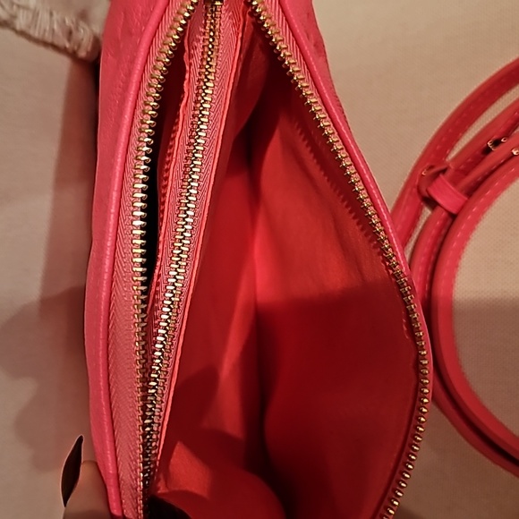 New W/O Tag Louis Vuitton Coussin BB - Picture 11 of 13